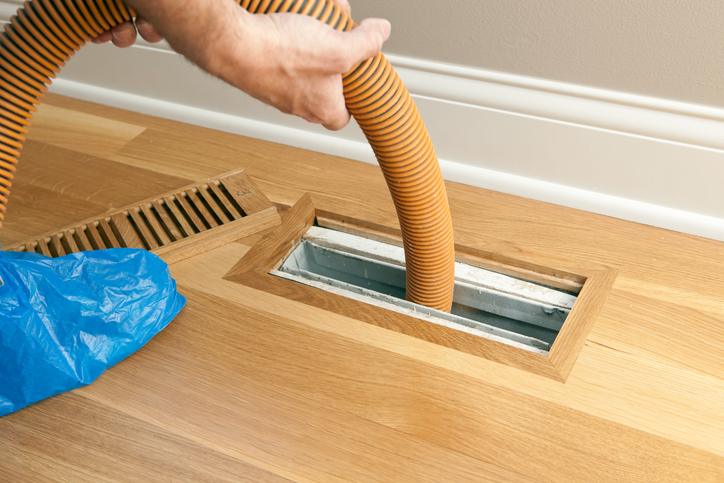 How Air Duct Cleaning Helps Remove Mold and Bacteria Growth
