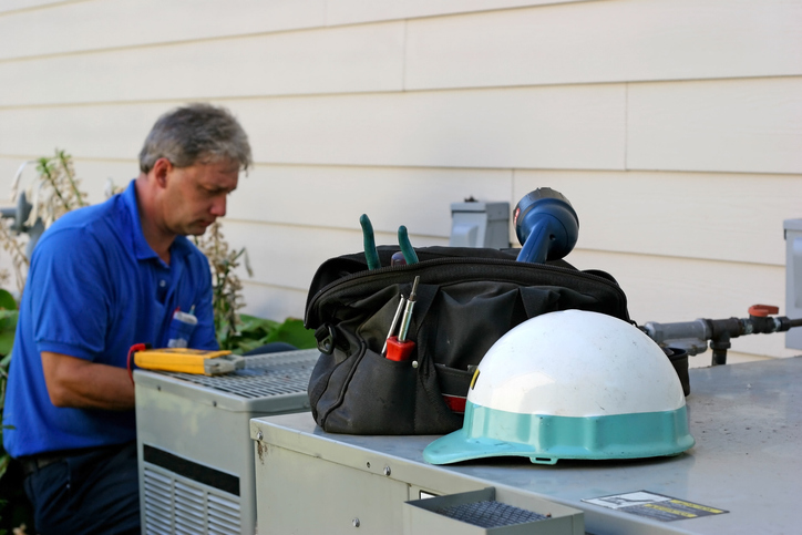 How Commercial Air Conditioning Services Optimize Cooling Systems
