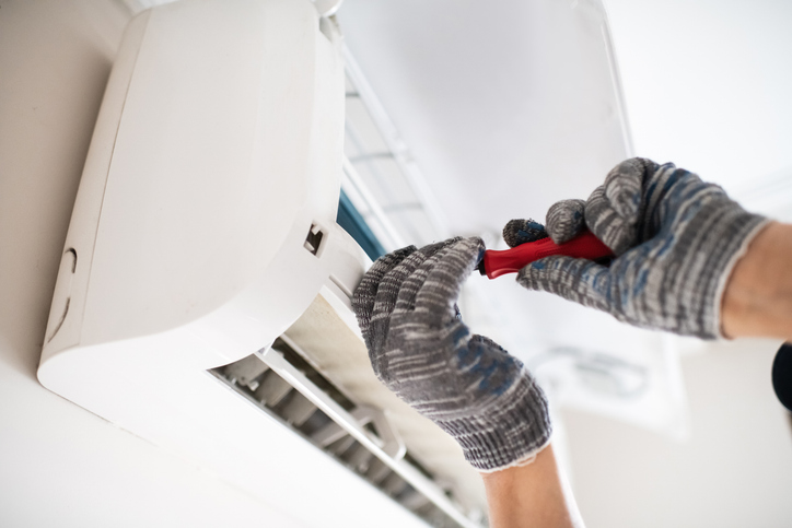 How AC Repair Services Restore Comfort During Sudden Heat Surges
